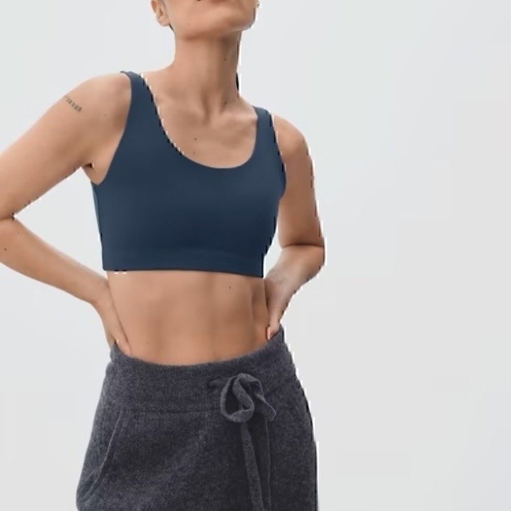 NWT Everlane The Perform Bra Dark Blue‎ XS